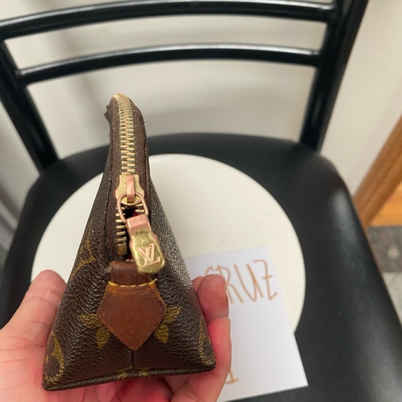 Pouch (Sold) - Picture 3 of 6